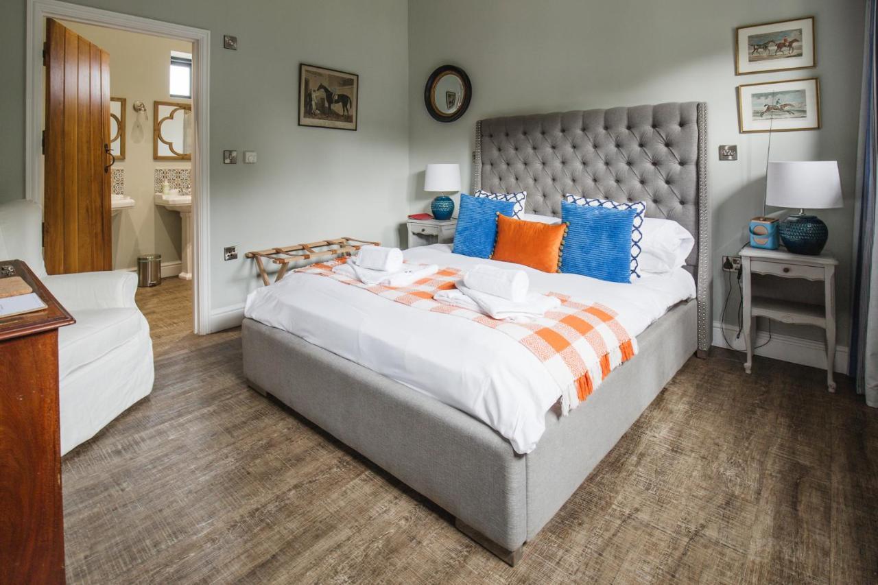 The George Inn Barford St Michael Eksteriør billede A bedroom at The Old Rectory