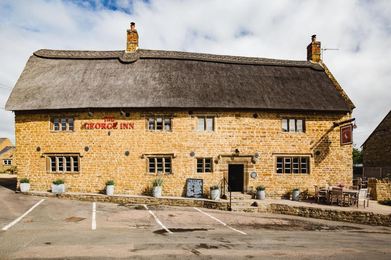 The George Inn Barford St Michael Eksteriør billede The George Inn, Great Brington